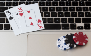 How do I use free spins on Bet365