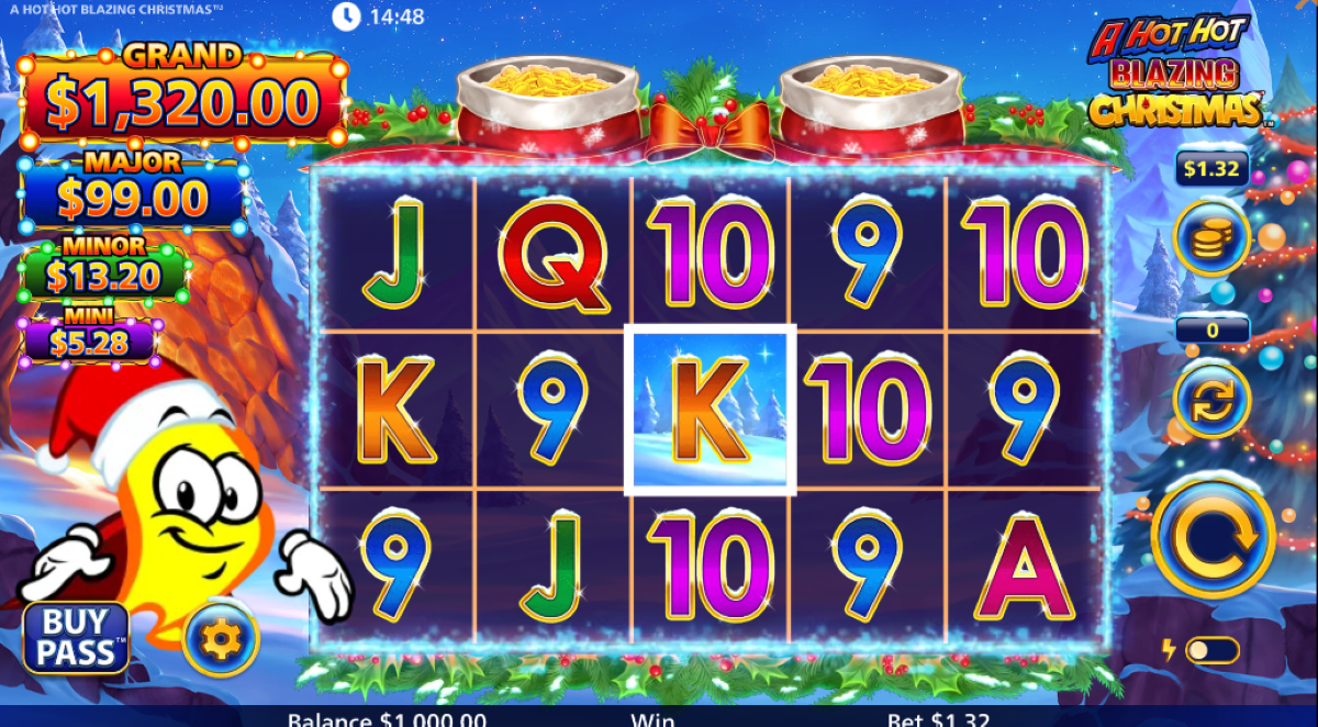 A Hot Hot Blazing Xmas slot base game