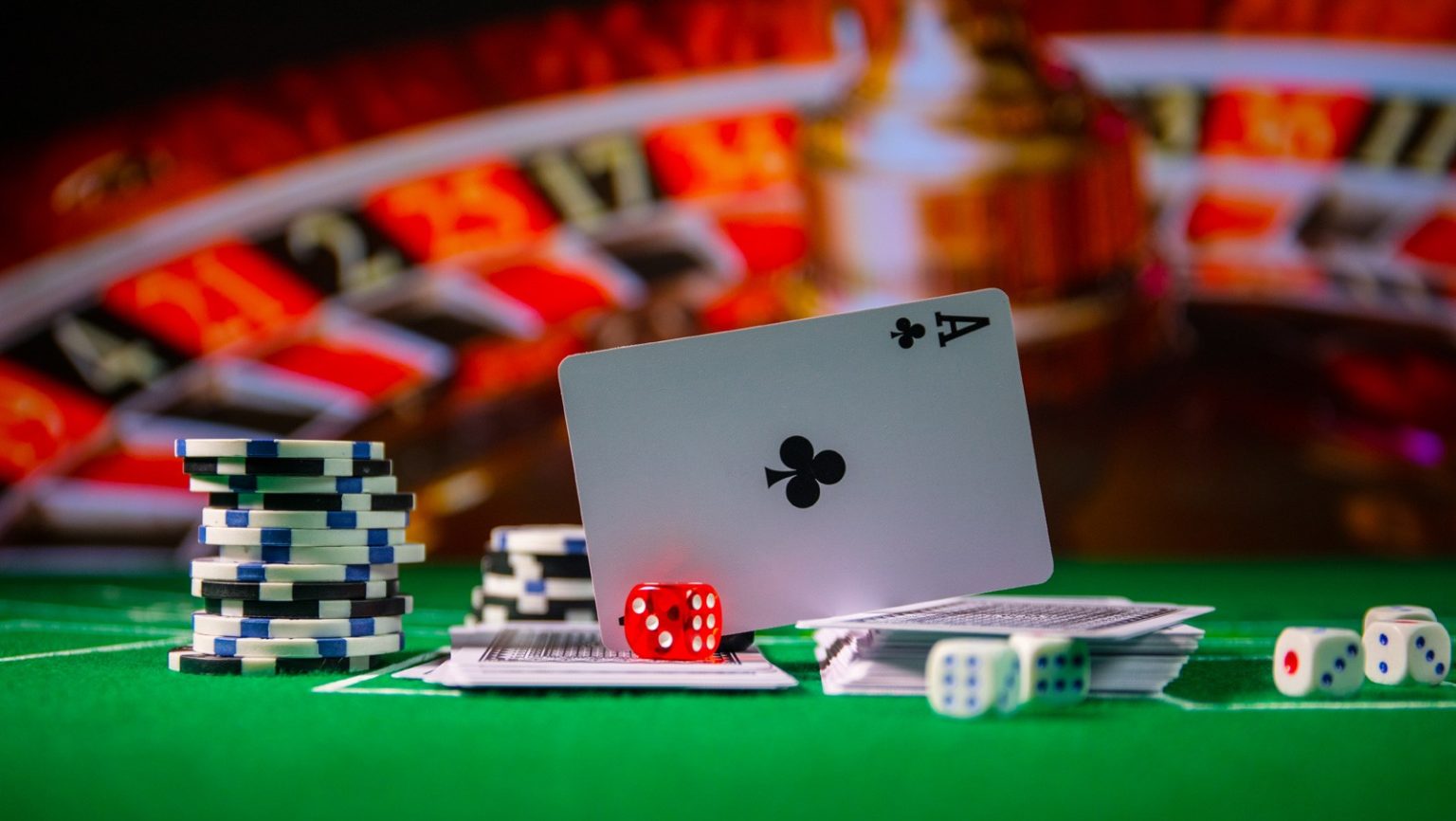 Ready for a gambling adventure? Join us at Las Vegas Casino and place your bets!