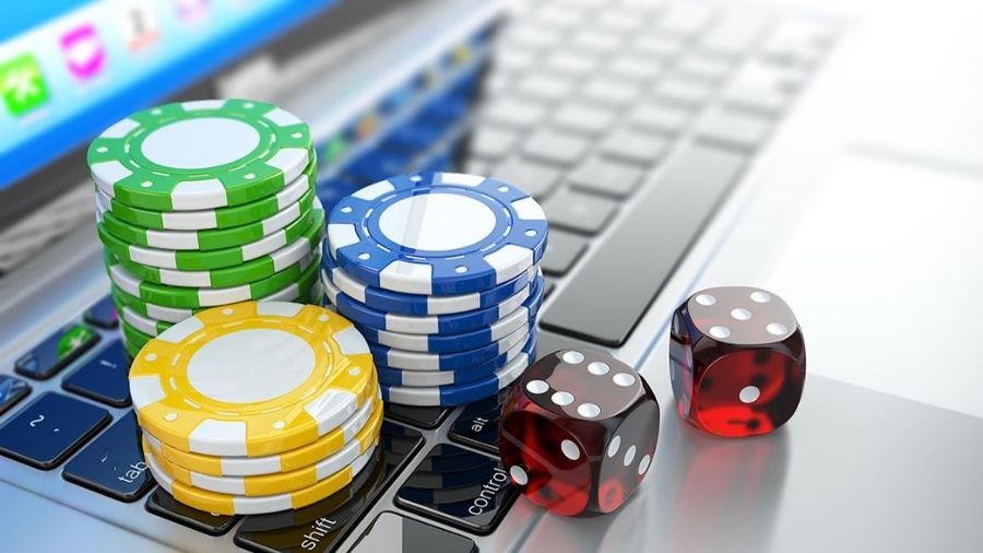 From Cards to Keyboards: The Evolution of Gambling Casino Online