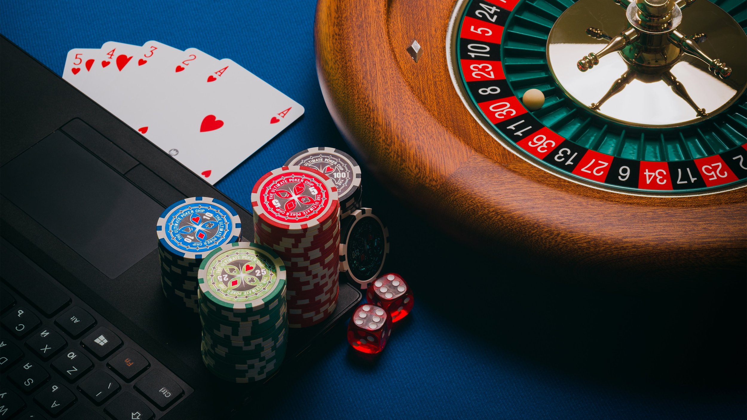 Virtual Jackpot: Why Online Casinos Are Taking the Lead