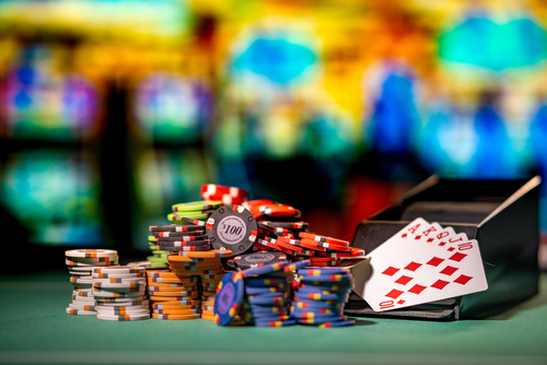 How does live casino work?